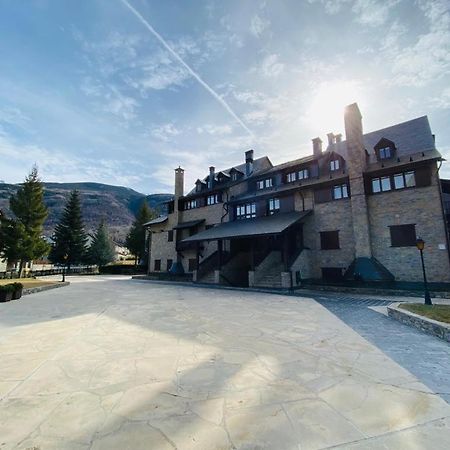 Apartamentos Linsoles Эристе Экстерьер фото
