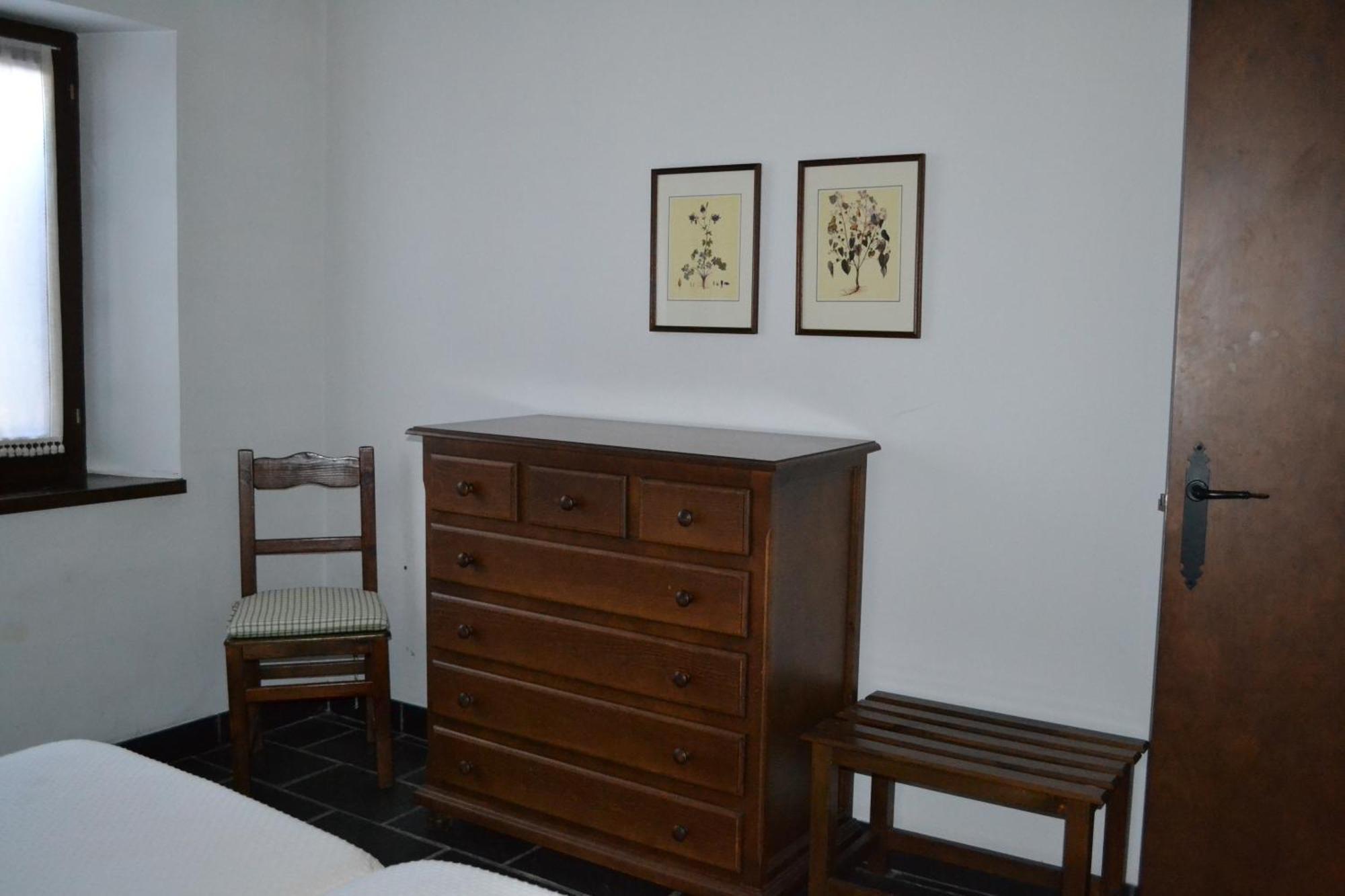 Apartamentos Linsoles Эристе Экстерьер фото