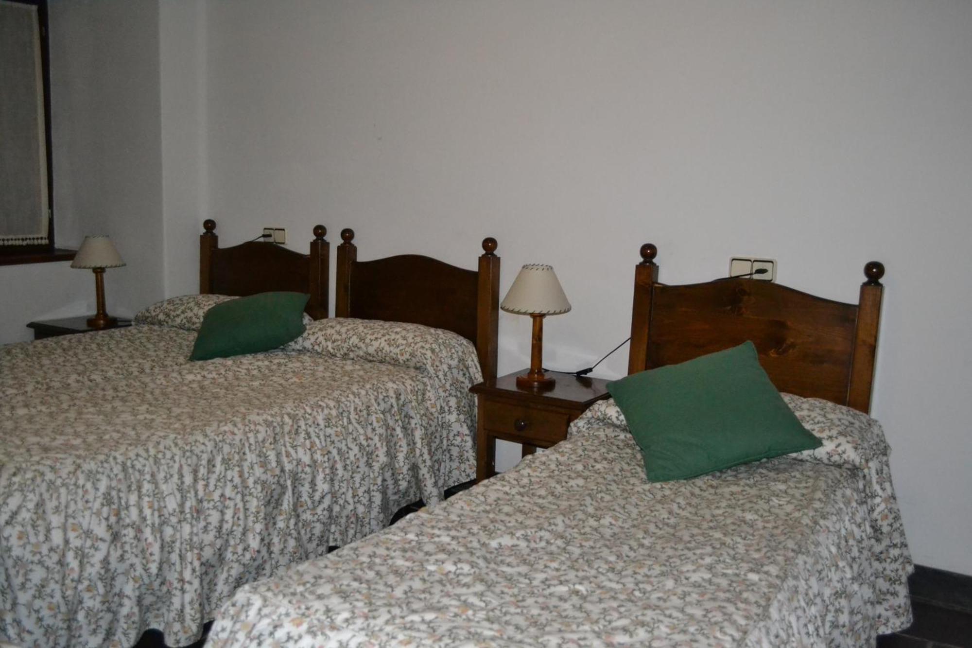Apartamentos Linsoles Эристе Экстерьер фото